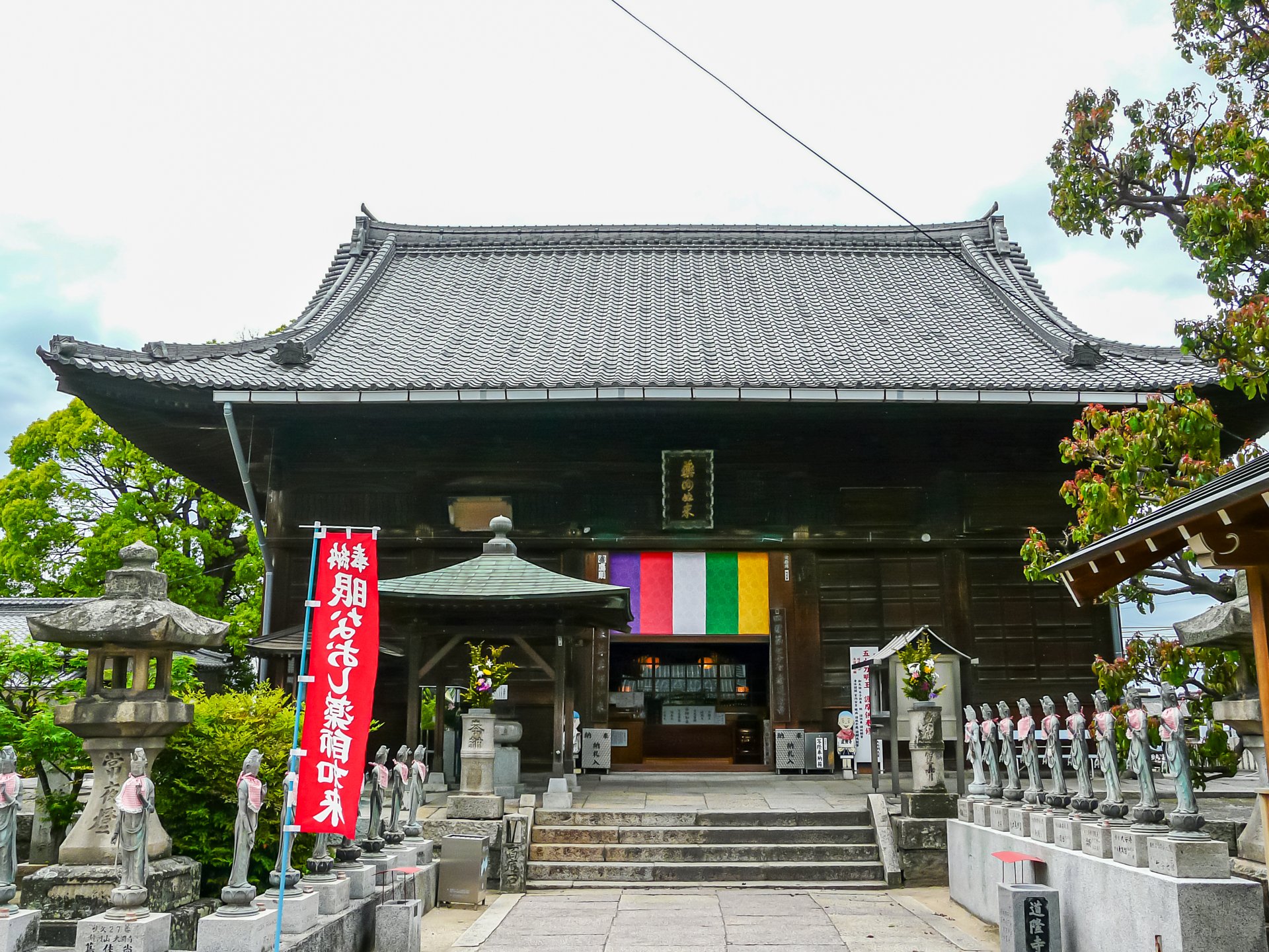 本堂