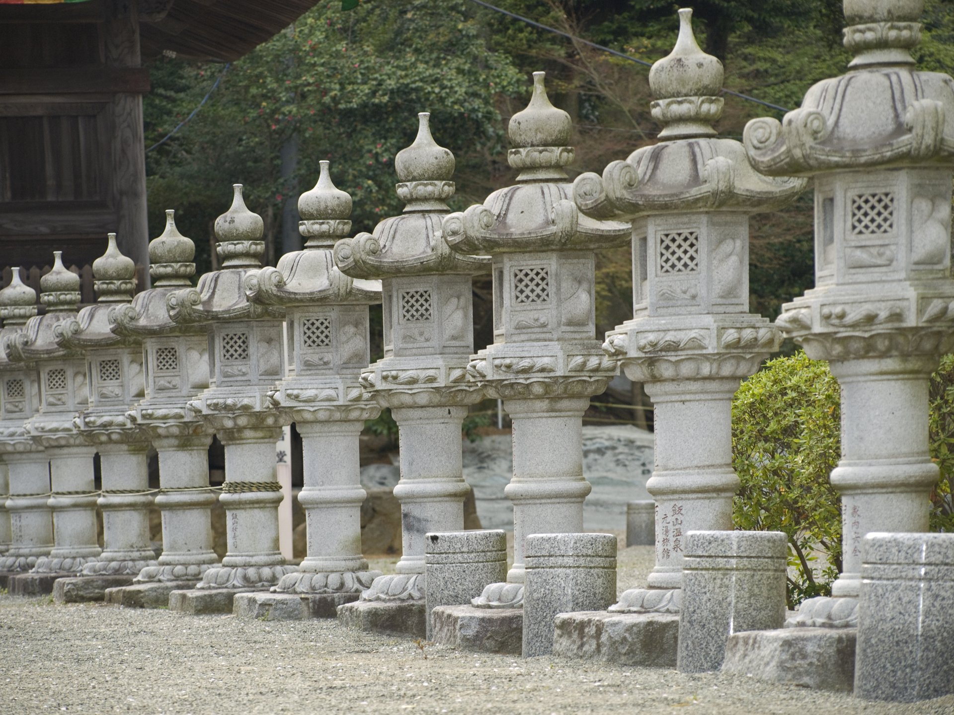 本堂