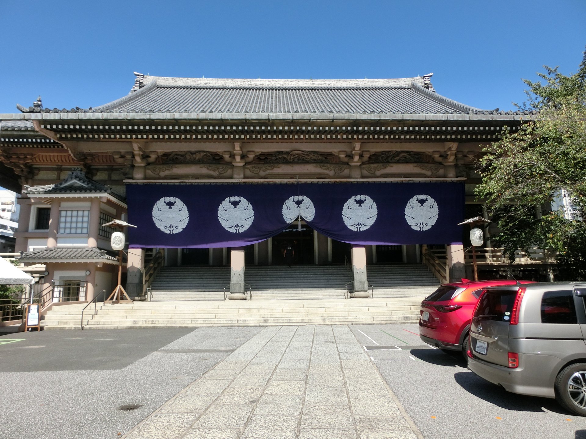 本堂