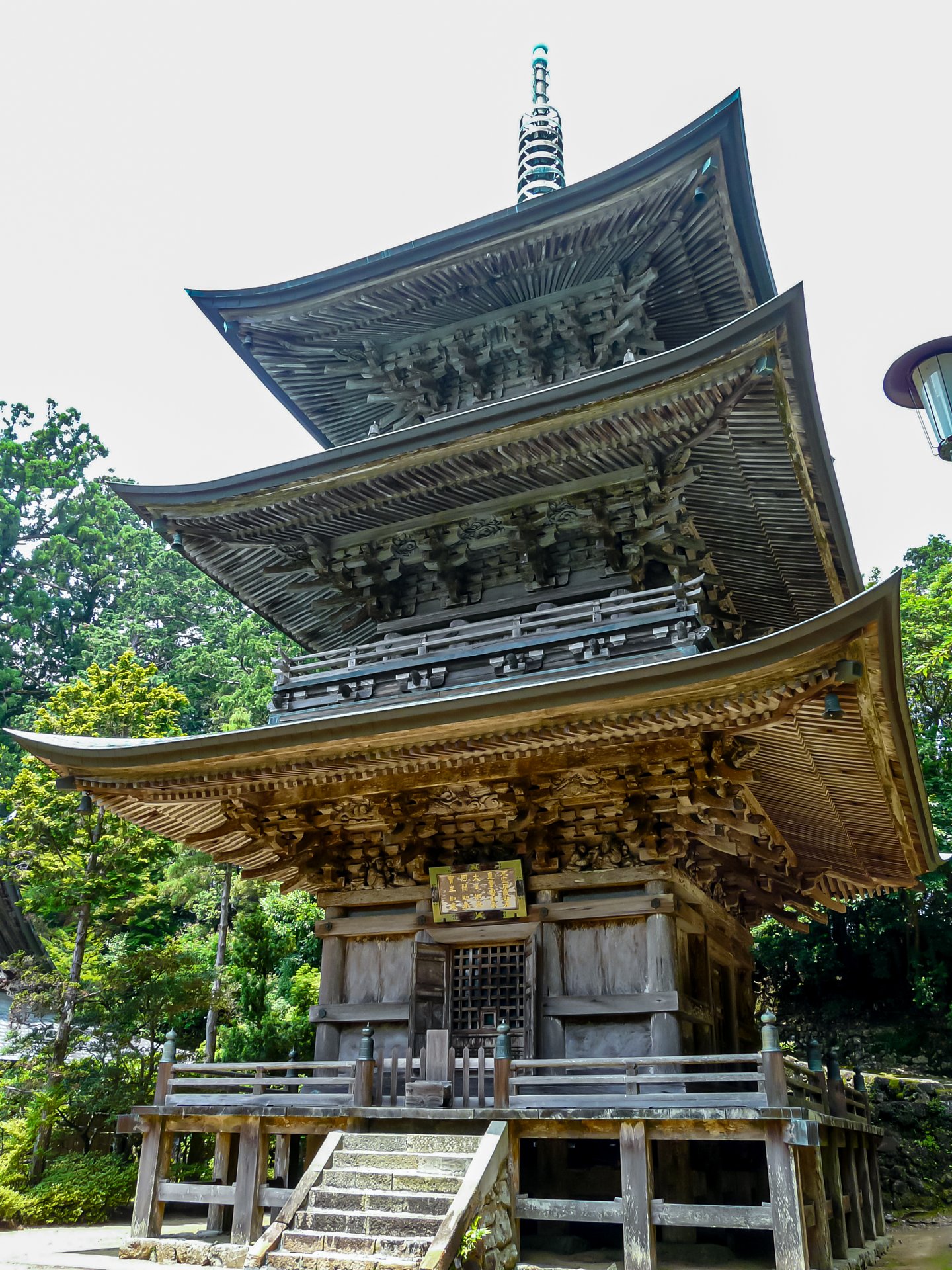 三重塔