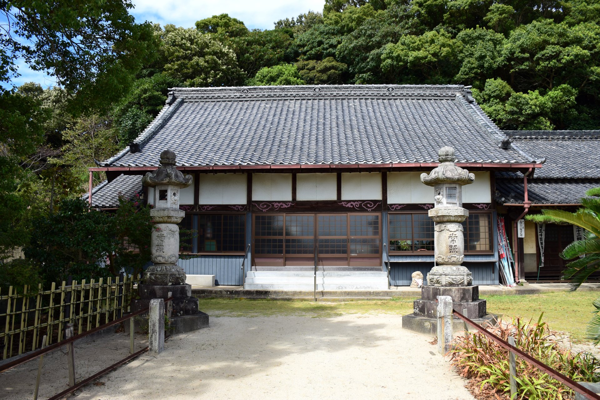 金蓮寺