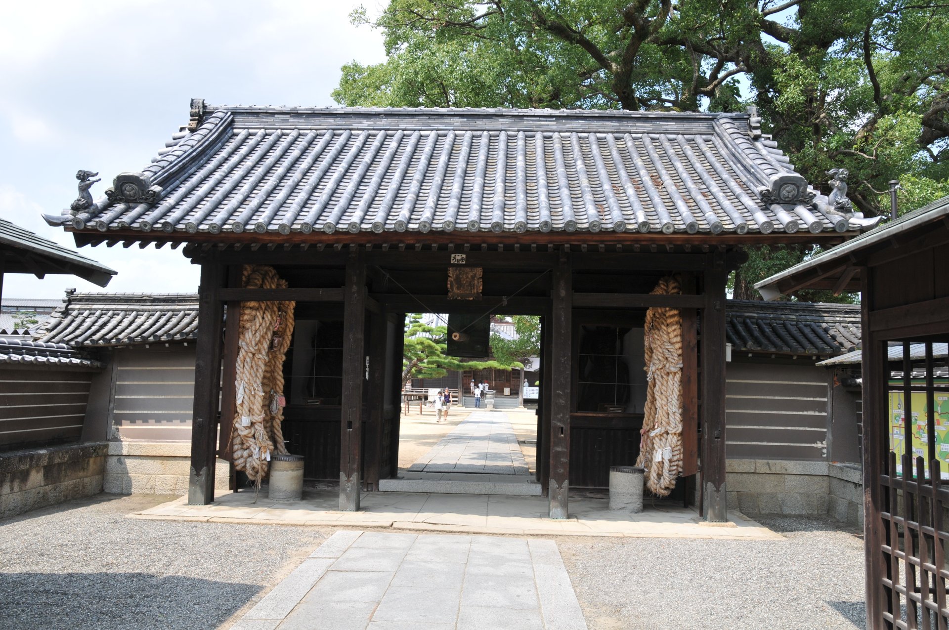 山門