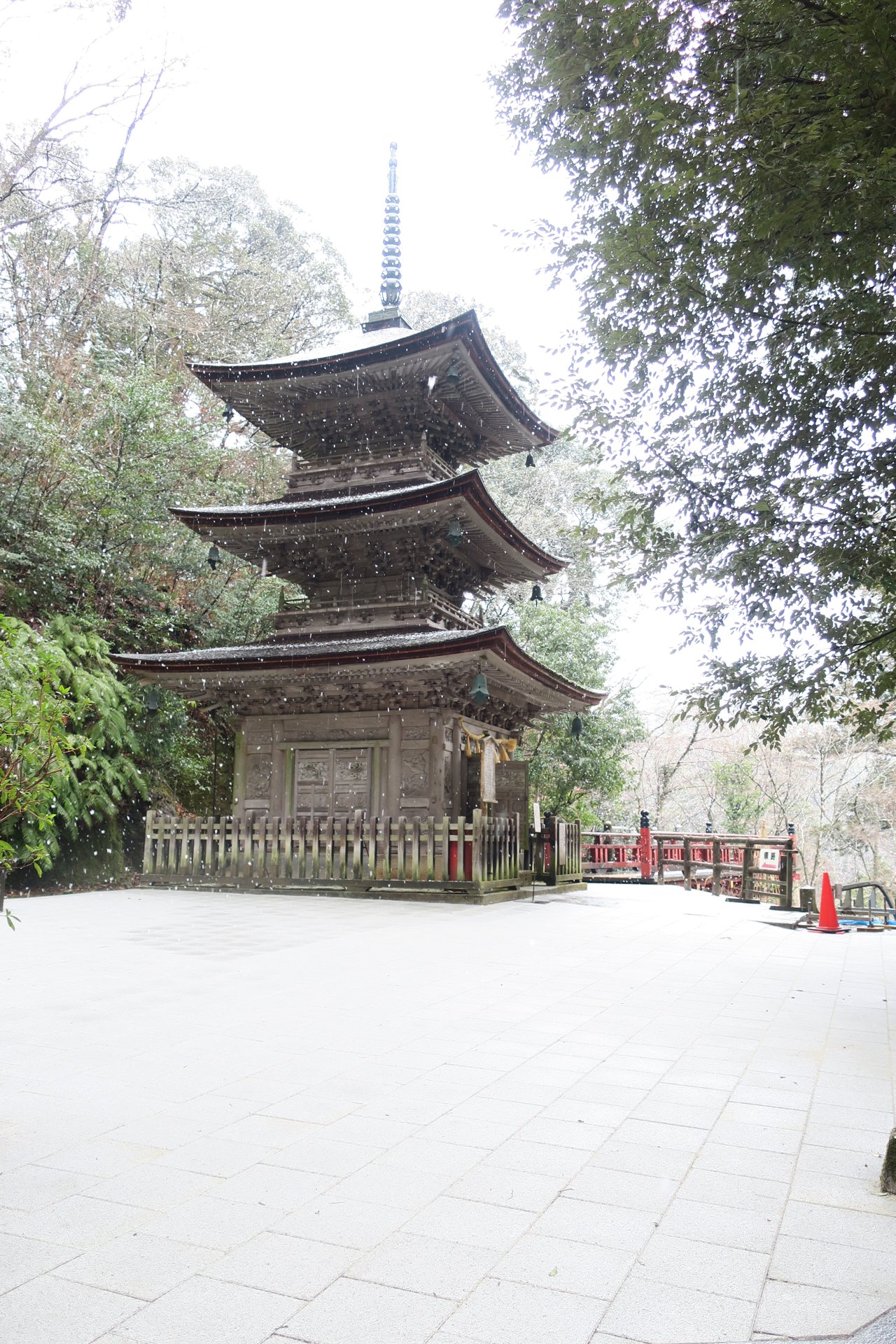 三重塔