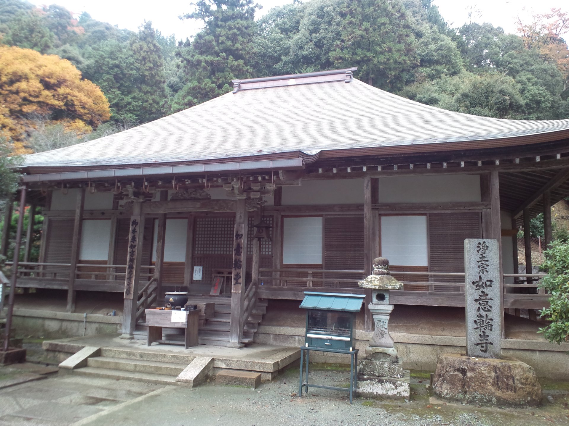 本堂