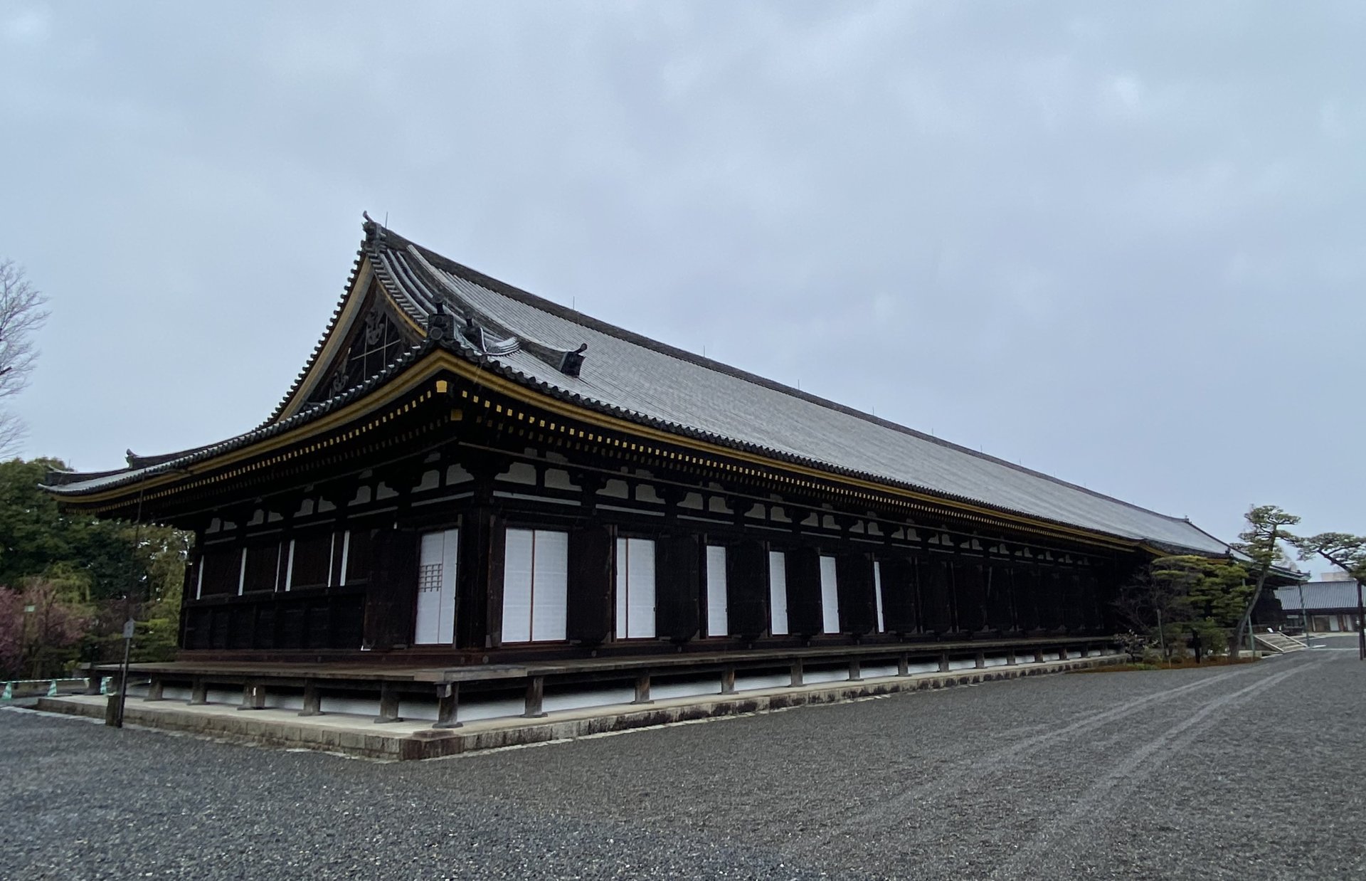 蓮華王院