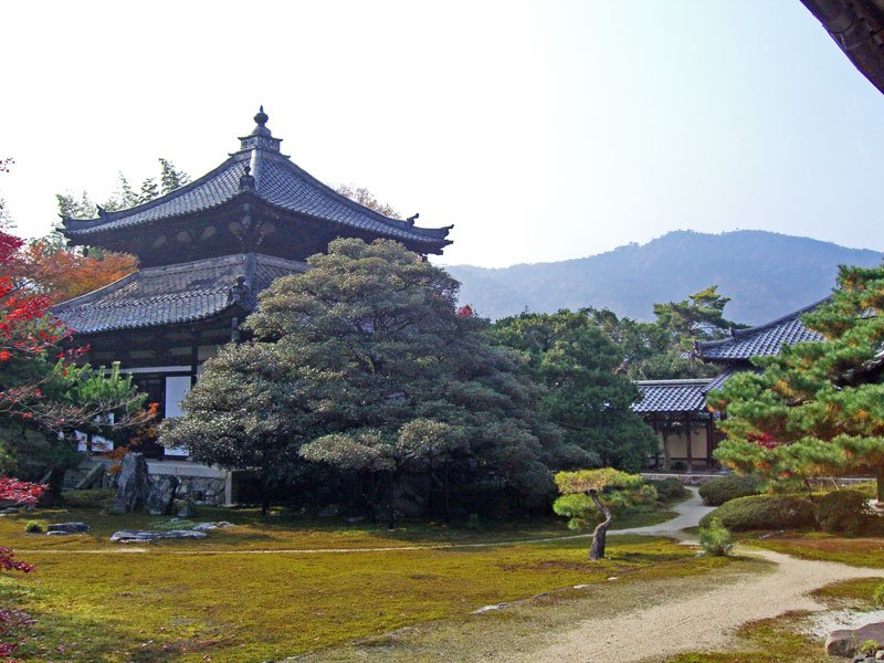 鹿王院