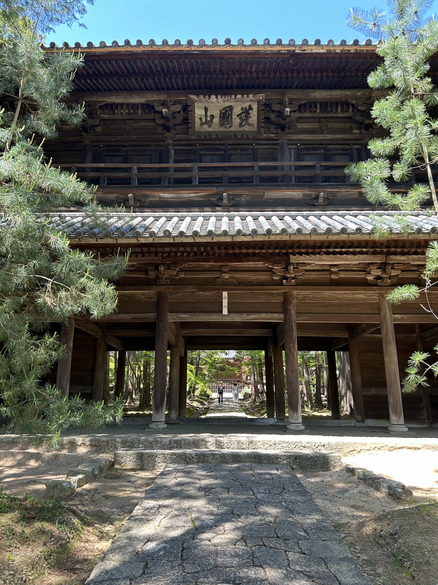 山門