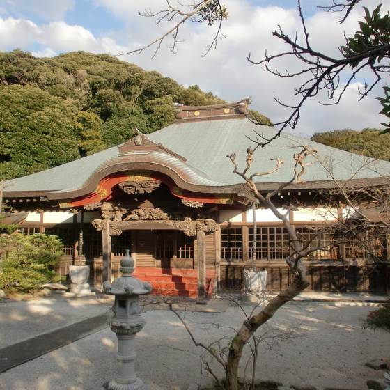 保田妙本寺