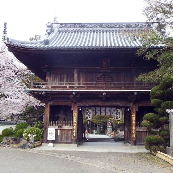 霊山寺
