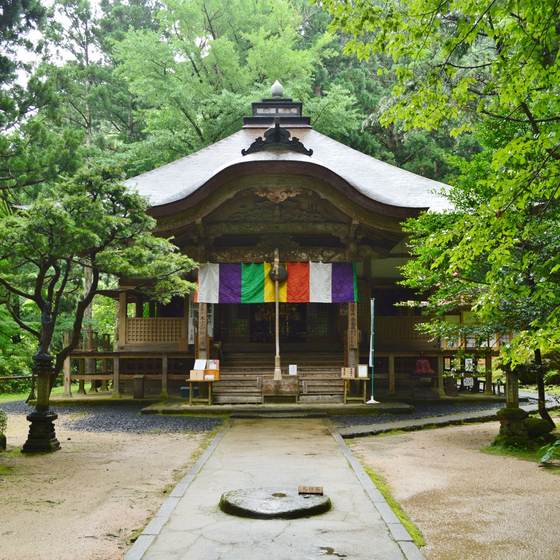 三仏寺