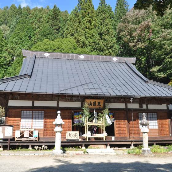 棲雲寺
