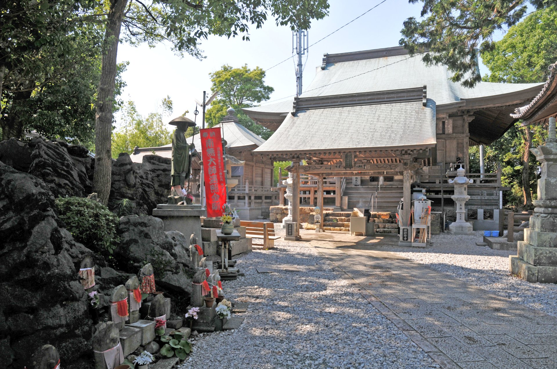 本堂